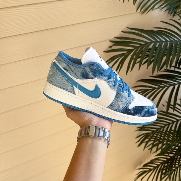 Nike Jordan 1 Low Acid Wash - Picture 8 of 9